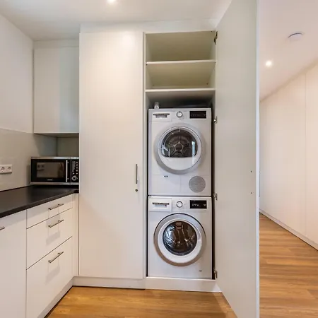Apartment 1 Parkside *