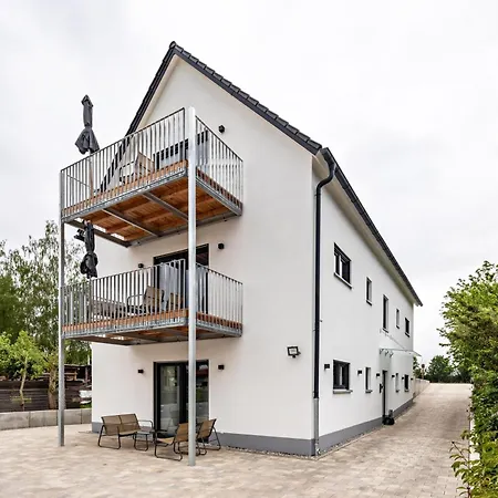 Apartment 1 Parkside *