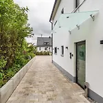 Parkside S1 - 8min Legoland